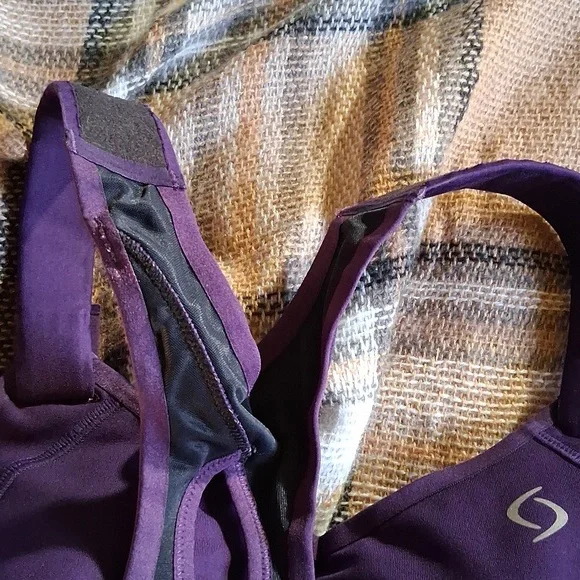 Moving Comfort Purple Sports Bra - Picture 5 of 9
